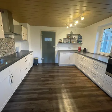 Holiday home Familien In 3 Mit 2 Baedern