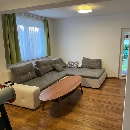 Familien In 3 Mit 2 Baedern *